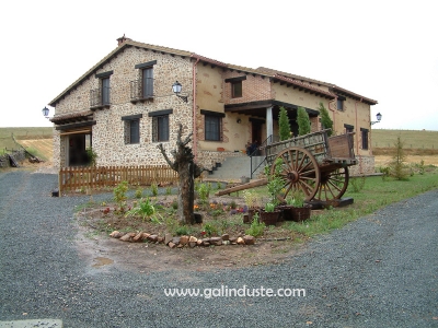 pensiones, hostales, casas rurales baratas. Depension.com. Ampliar esta imagen