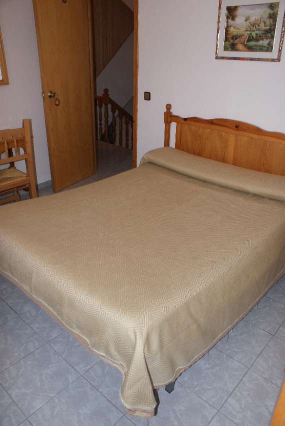 pensiones, hostales, casas rurales baratas. Depension.com. Ampliar esta imagen