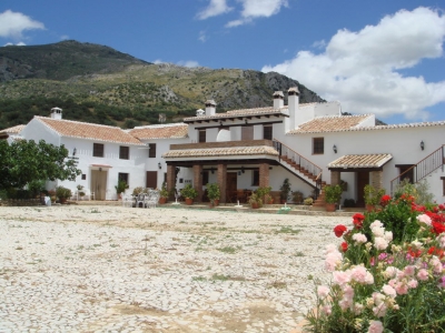 pensiones, hostales, casas rurales baratas. Depension.com. Ampliar esta imagen
