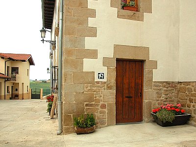 pensiones, hostales, casas rurales baratas. Depension.com. Ampliar esta imagen